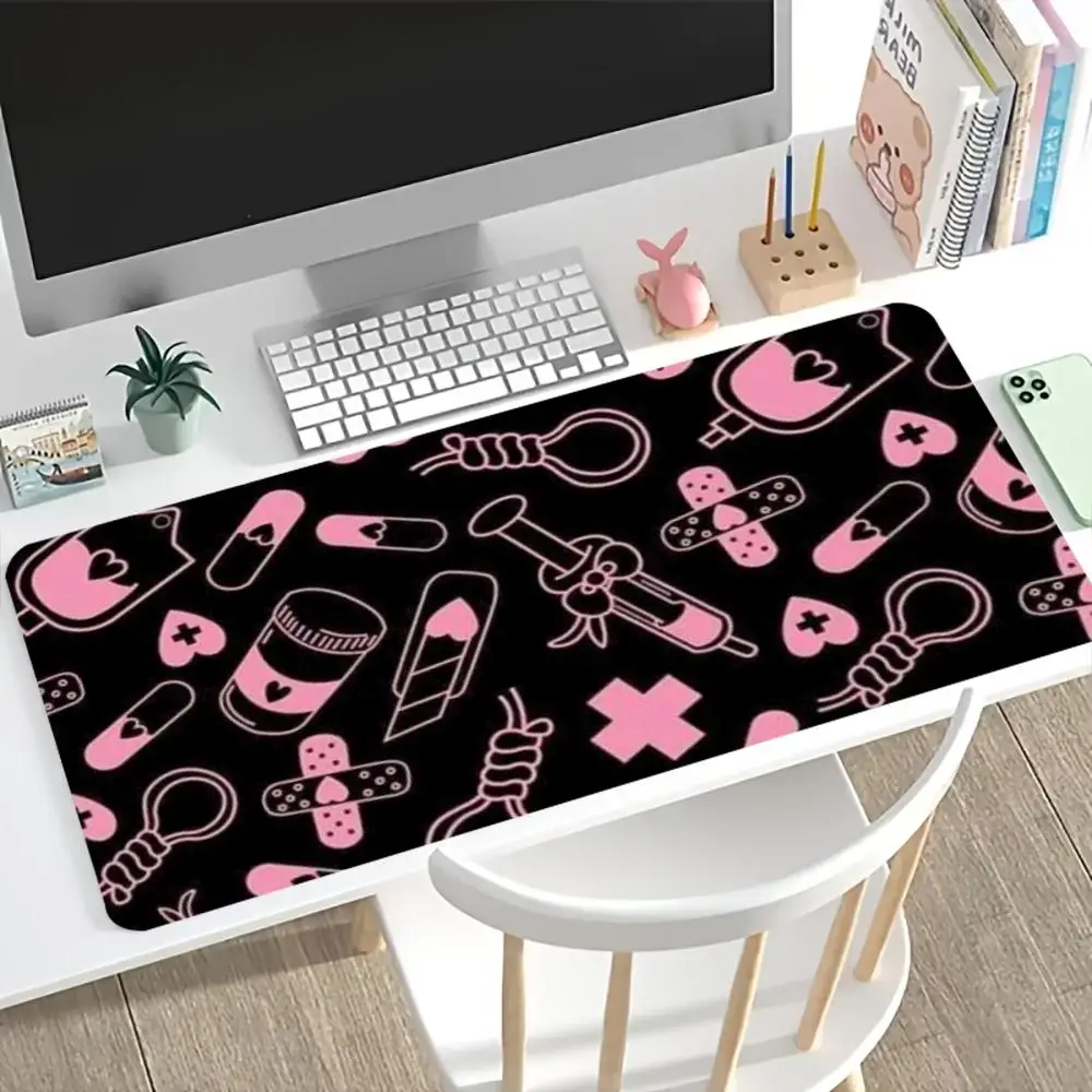 Kawaii Pink Medical Pattern Ga - Desk Setup Pc And Laptop 评论和价格
